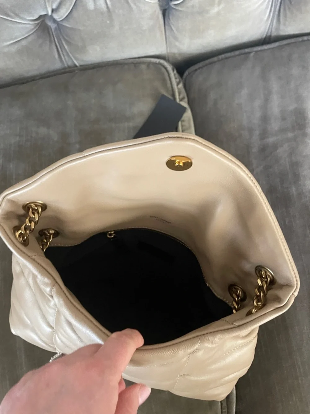 Quilted Shoulder Bag with Gold Chain Strap - Taupe - Picture 5 of 9